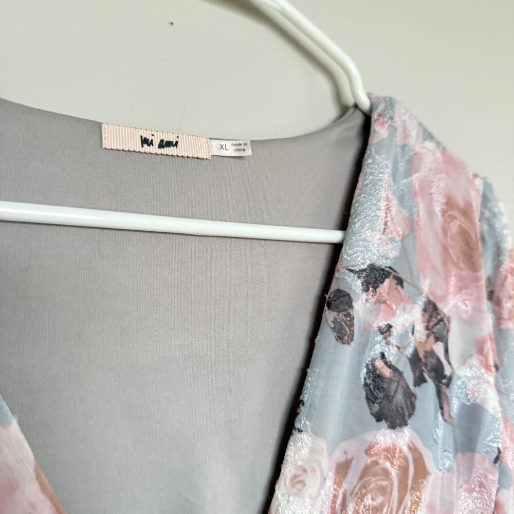 Francesca's Mi Ami Women Bell Sleeve Dress XL Floral Boho Fairy Coquette Cottage - Picture 5 of 9